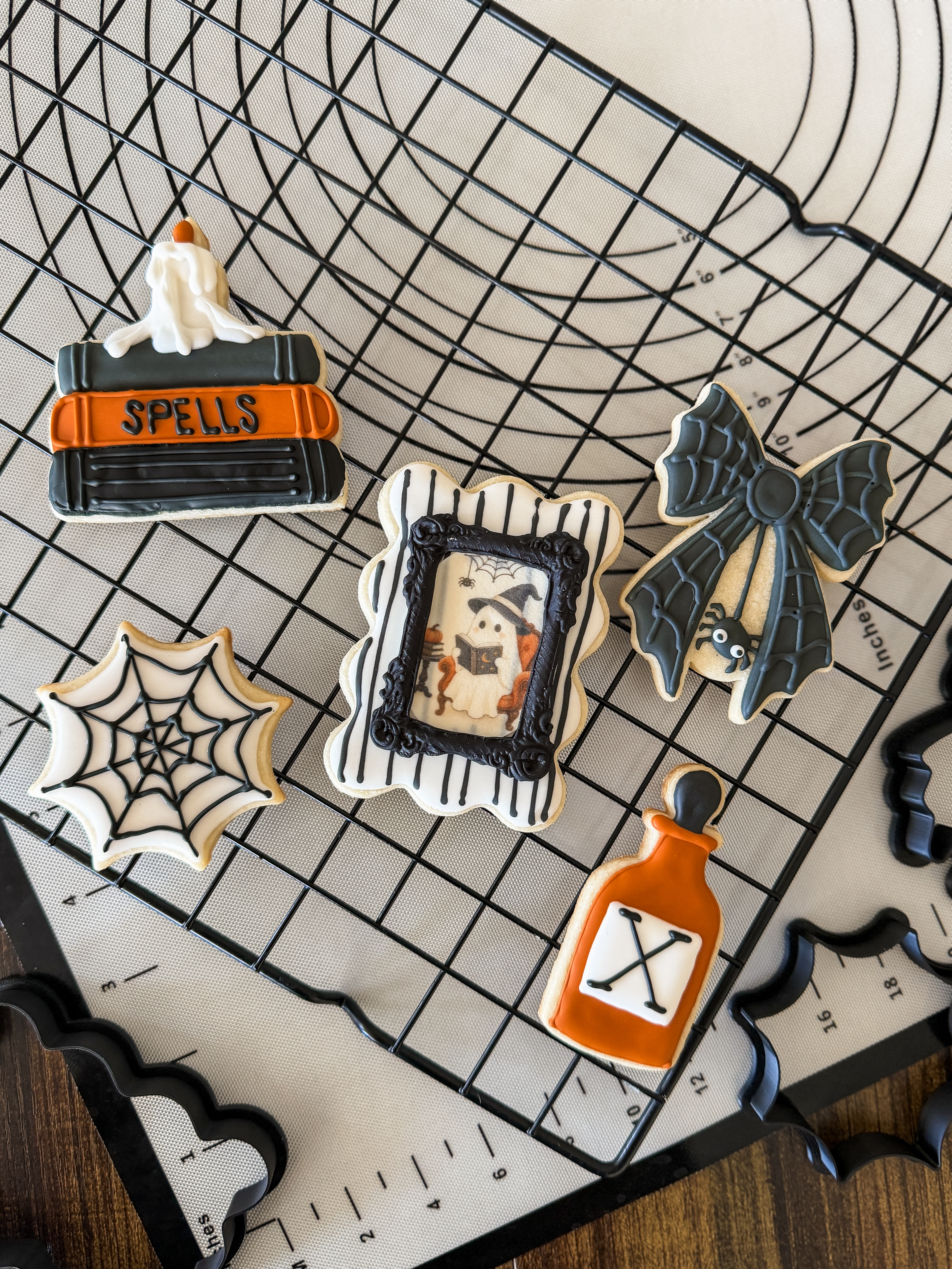 Haunted Library Cookie Class